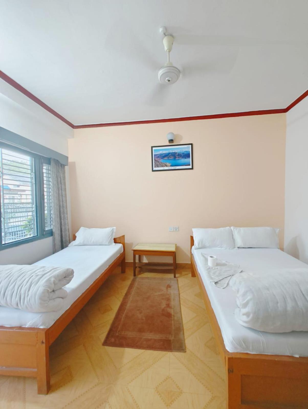 Hotel Mountain View - Lakeside بوكْرا المظهر الخارجي الصورة
